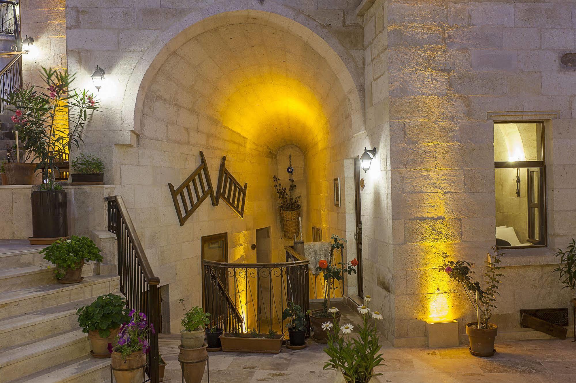 Magic Cave House Hotel อูร์กุบ ภายนอก รูปภาพ