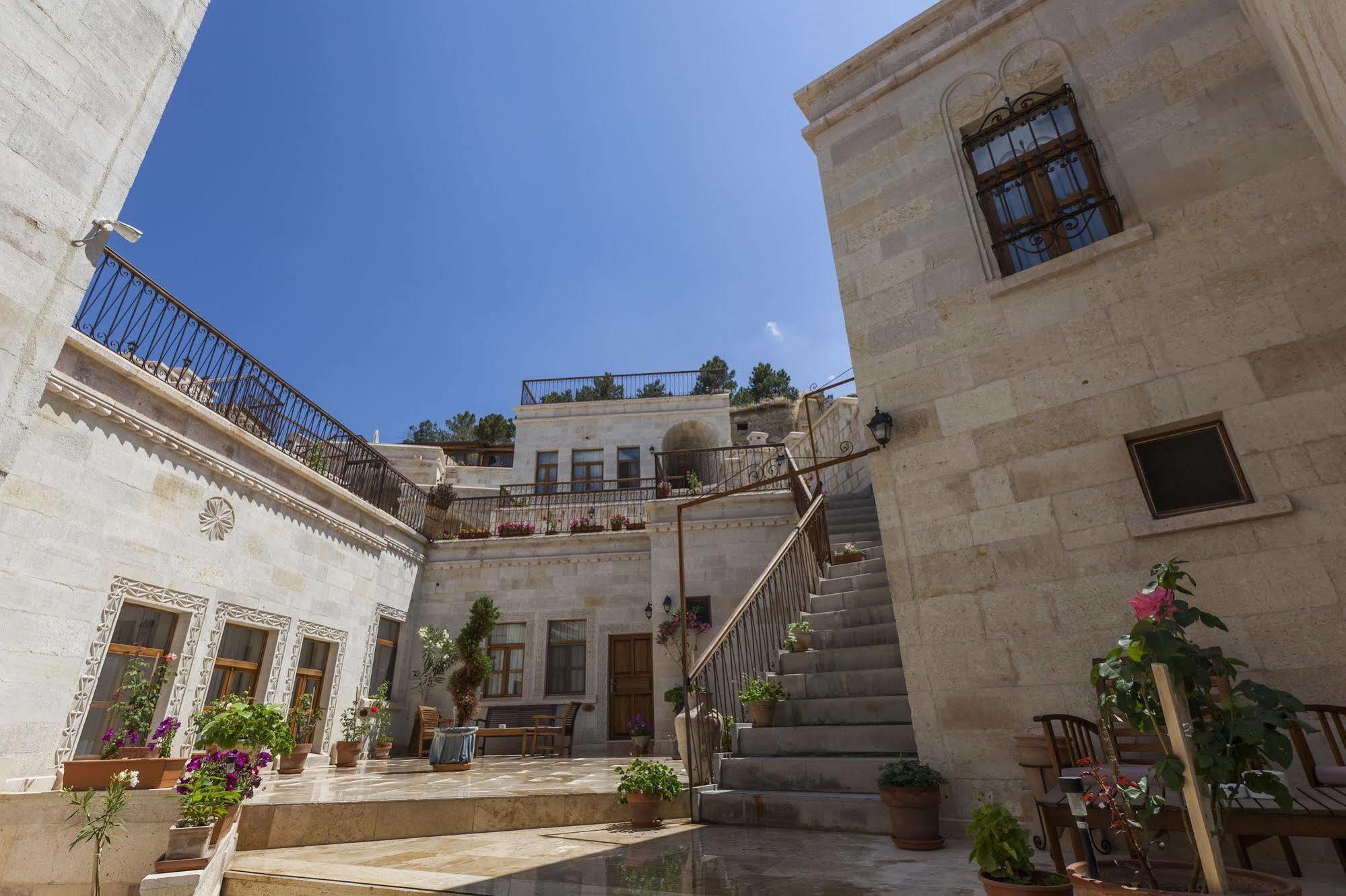 Magic Cave House Hotel อูร์กุบ ภายนอก รูปภาพ
