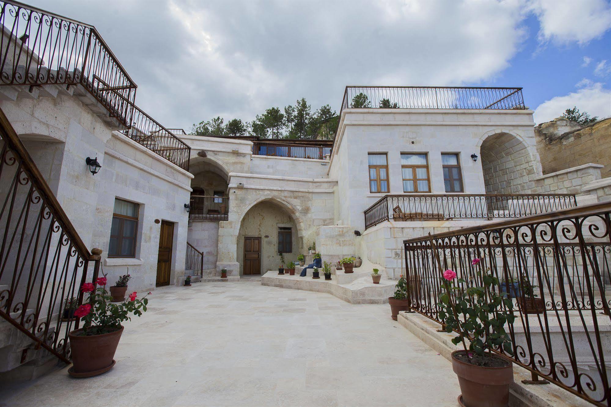 Magic Cave House Hotel อูร์กุบ ภายนอก รูปภาพ