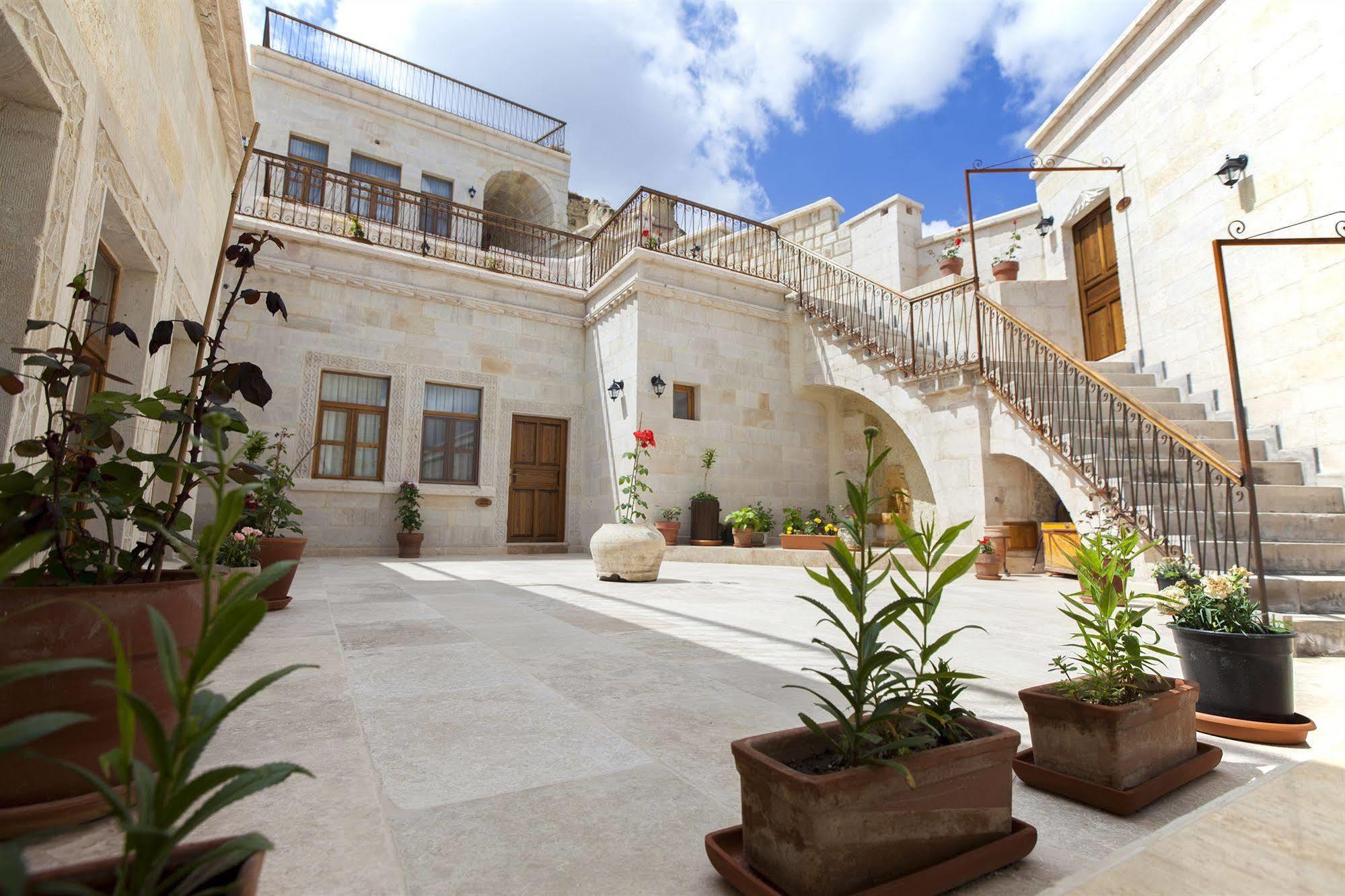 Magic Cave House Hotel อูร์กุบ ภายนอก รูปภาพ